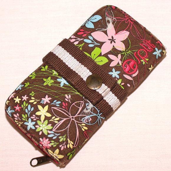Split brown flowers checkbook wallet - Picture 1 of 6